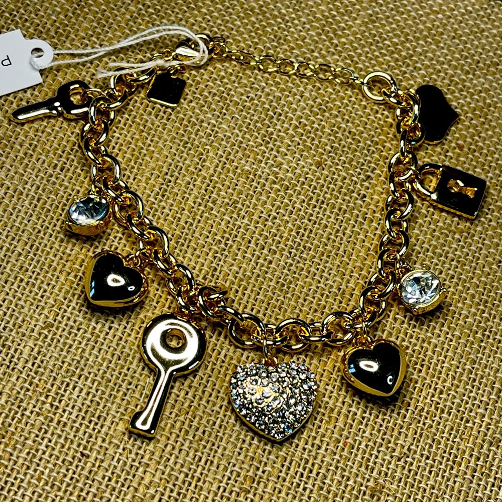 🌻 NWT Park Lane Charm Bracelet